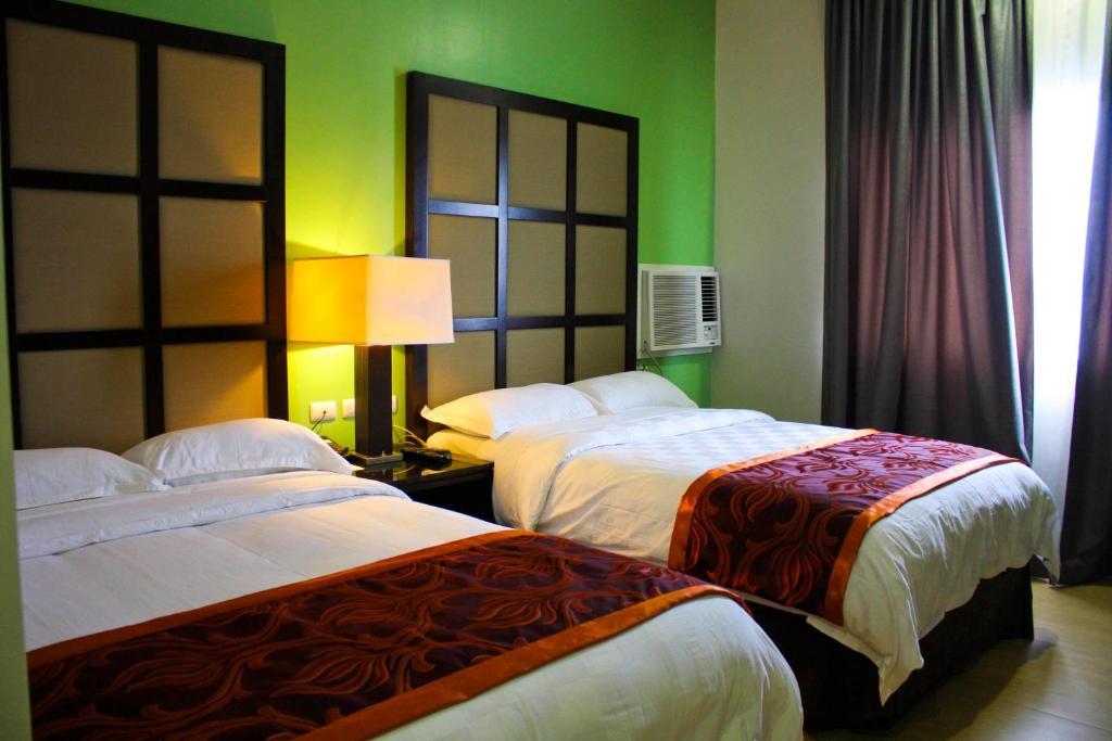 Avenue Suites Hotel And Spa Bacolod Pokój zdjęcie